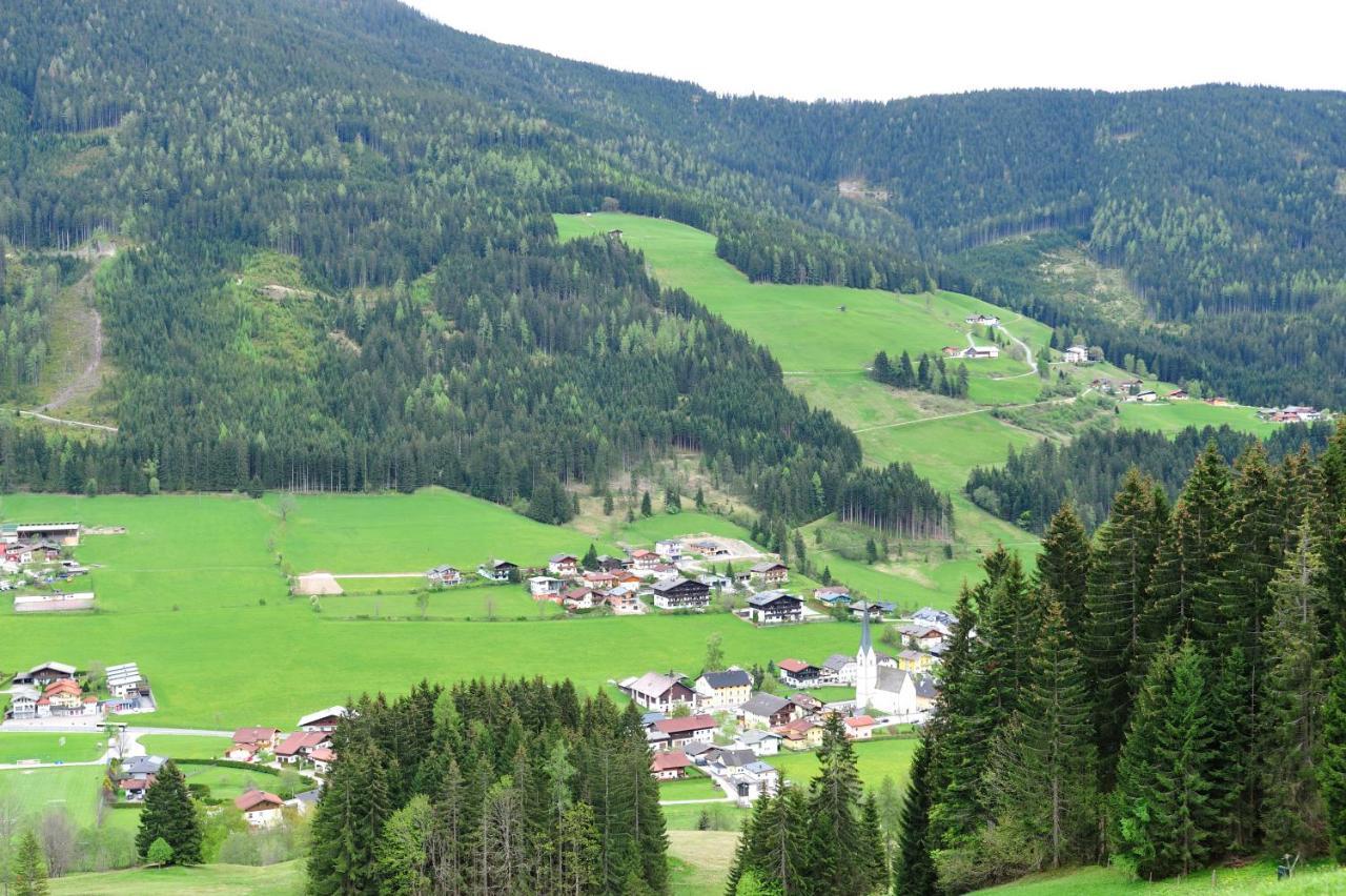 Buttermilchalm Bed and Breakfast Sankt Martin am Tennengebirge Buitenkant foto